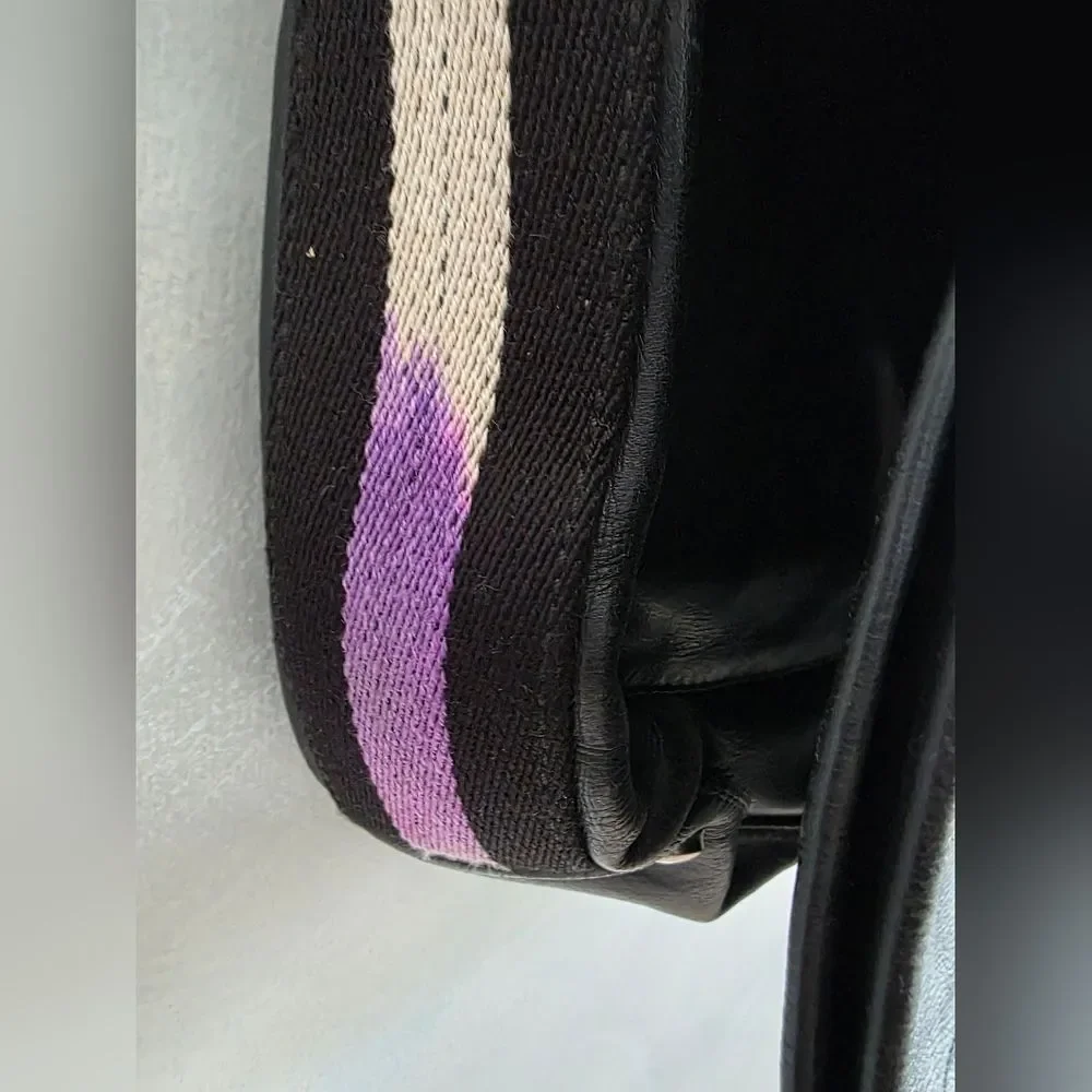 BALLY Bag Leather Black Gray Stripe Strap Flap Zip Cross Messenger Flaw 14x11x4